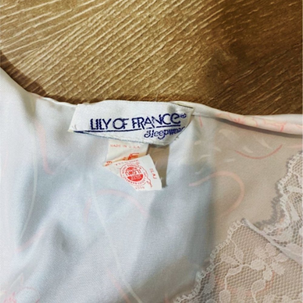 Vintage Lily of France Liquid Satin White Floral Lace Pajama Set - Picture 11 of 11
